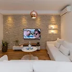 Fani Апартаменти *